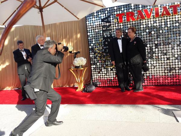 LAOpera's tweet photo. Red carpet arrivals have started... #operaglam #LAOTraviata #OpeningNight #OperaBall2014 http://t.co/c4m7Efsg0Y