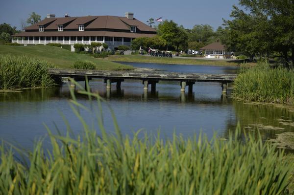 BigBreak's tweet image. Barefoot Resort &amp;amp; Golf serves as a stunning backdrop for #BigBreak Myrtle Beach, beginning October 7 on @GolfChannel