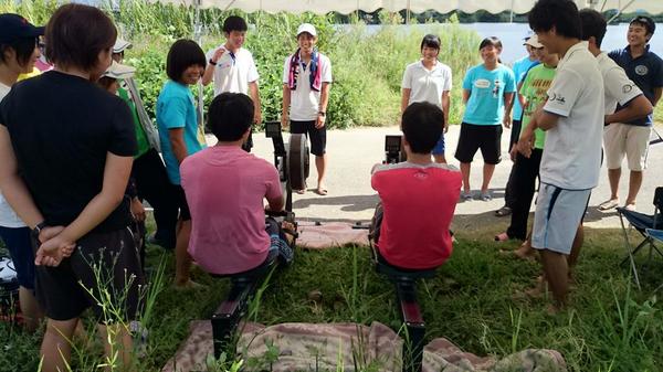 KobeRowing's tweet photo. 今日は学内ボートレース大会です！
カヌー部、カッター部、水球部、ボート部OB,OGチームが参加してくださり淀川でボートレースを開催しています＼(^^)／ http://t.co/v89ghb0Zf5