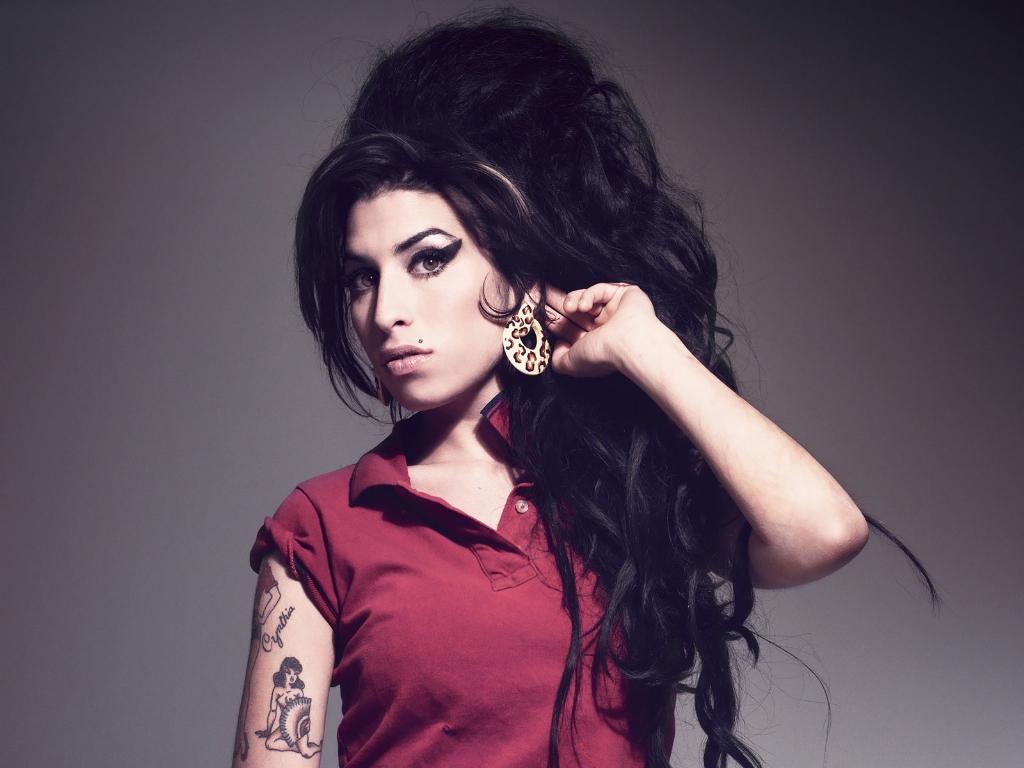 Happy birthday to amy winehouse      
