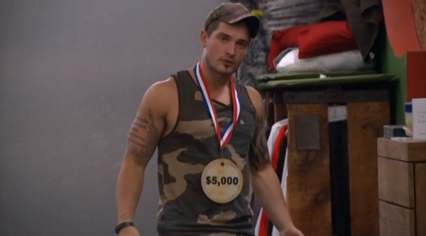 BB_Updates's tweet photo. Caleb- If I do go out at the wrong time and I do win America's Favorite, I still take home $40,000 #BB16 http://t.co/aFQcazND8p