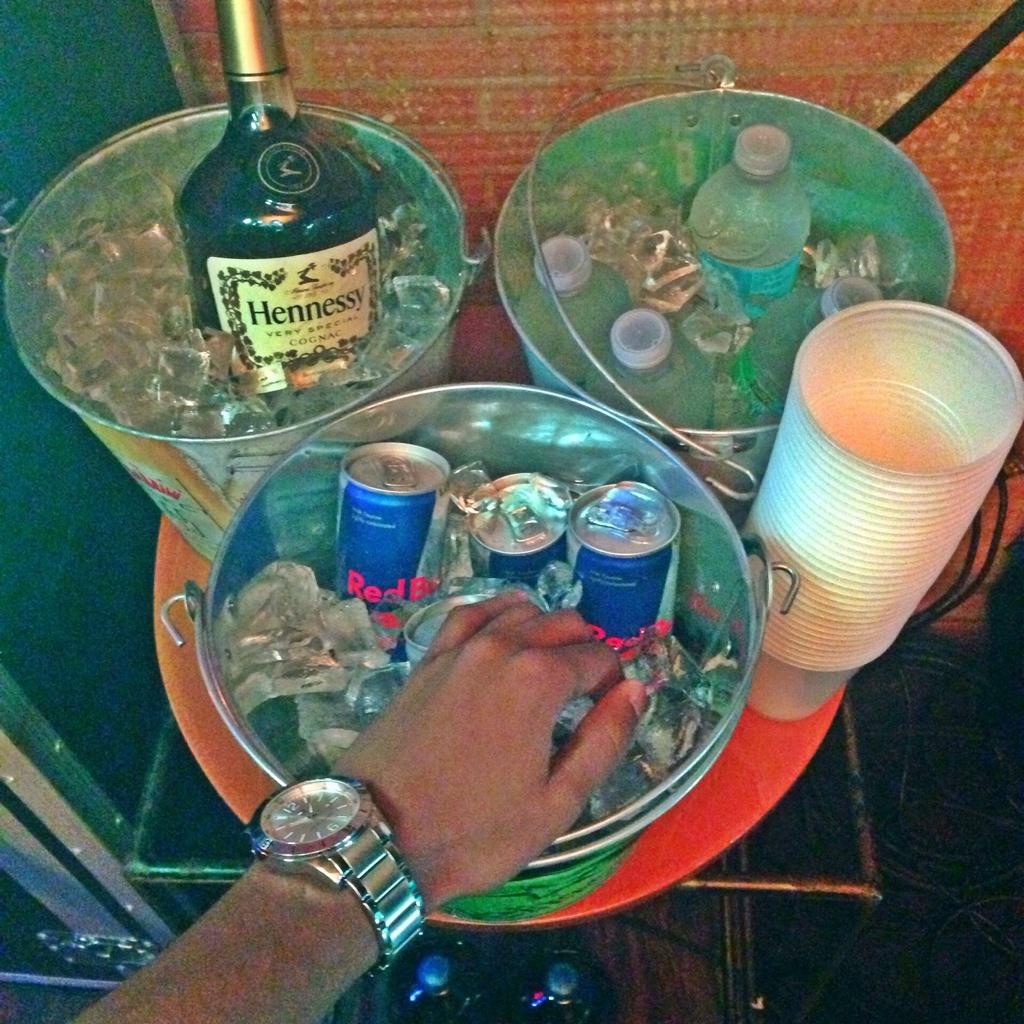 Embedded image permalink