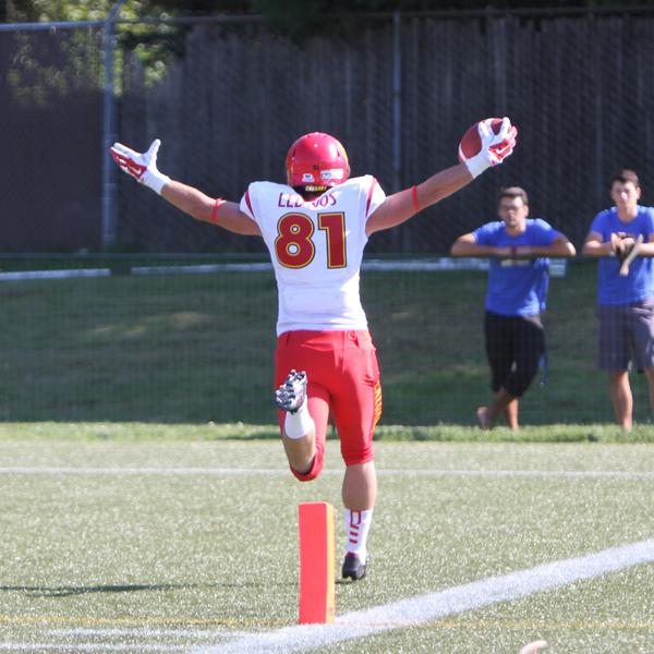Troy_Gillard's tweet photo. โ@UCDinos: Solid way to grab your first-ever @CIS_SIC TD! @TLedwos88 #71yards #GoDinos http://t.co/pSZ4PzRlhVโ Sylvan product strikes big!