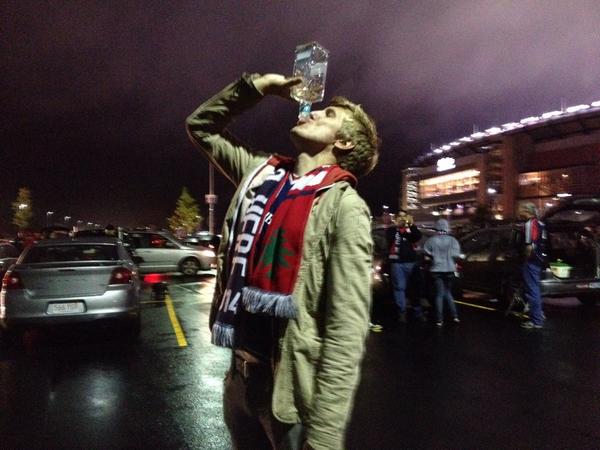 BTimlen's tweet photo. Happy birthday Zytka! #25 #RevsWin #NERevs @MidnightRiders http://t.co/appE063xDx