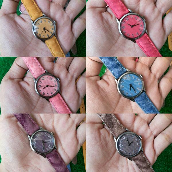 nine10shop's tweet photo. Denim watch IDR 40.000/pcs (inc.box+baterai cadangan). Denim. 2,5cm #CariProduk #910New http://t.co/r5CmVIf2sc