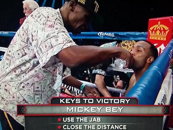 masterboxing's tweet image. @MickeyBeyTMT wins TITLE @SHOsports @TheFightGuru @FighterLocker #MAYHEM