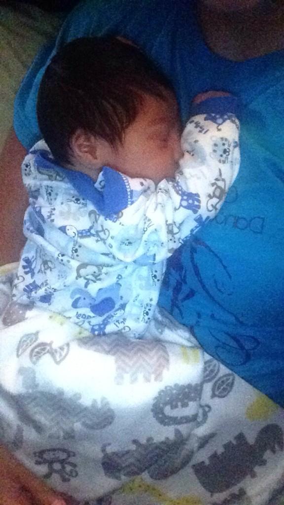andie_krumrey's tweet photo. Doesn't get much better than this 💕 #auntielove #jacksonwayne http://t.co/4gRqPU87sE