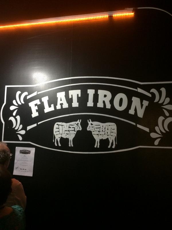 fkthreads's tweet photo. Bout to get my steak on with @Flatirontruck http://t.co/OfAHSH2BGX