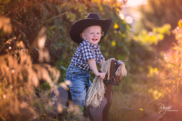 RegalPortraits's tweet photo. Photographed this beautiful little cowboy this week. Thank you so much Allison &amp; Matthew - he is absolutely adorable http://t.co/NxMUWzuuB0