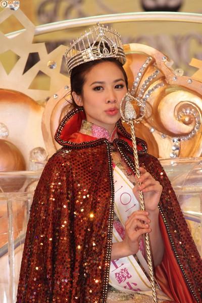 Embedded image permalink