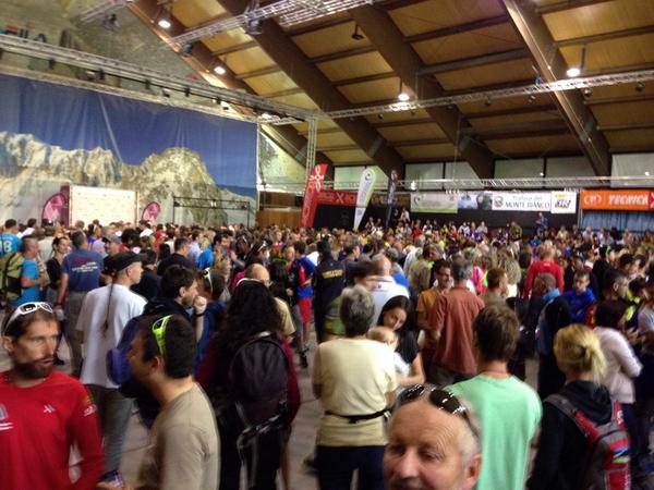 gio_macchia's tweet photo. Tra un momento scatta il cancello orario delle premiazioni del #tor14 http://t.co/QlLGs5KX4R