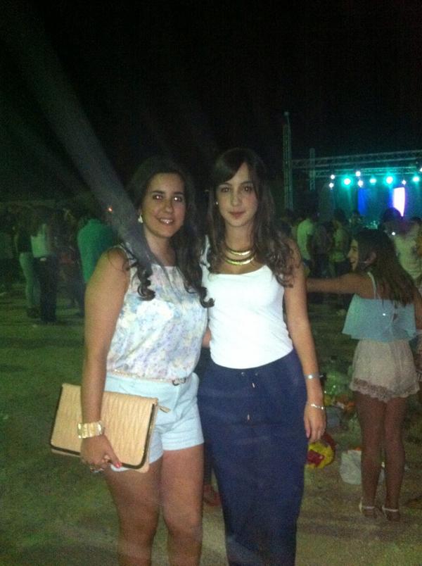 CrisRamosG's tweet photo. Muchísimas felicidades por aquí tb a mi pesi @doritrejoc93 vete viniendo ya que vayamos celebrándolo como merece 😘😘😘😘 http://t.co/CsfZNWTKTg