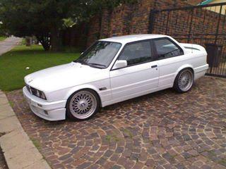 BMW GUSHESHE SA™ tweet media