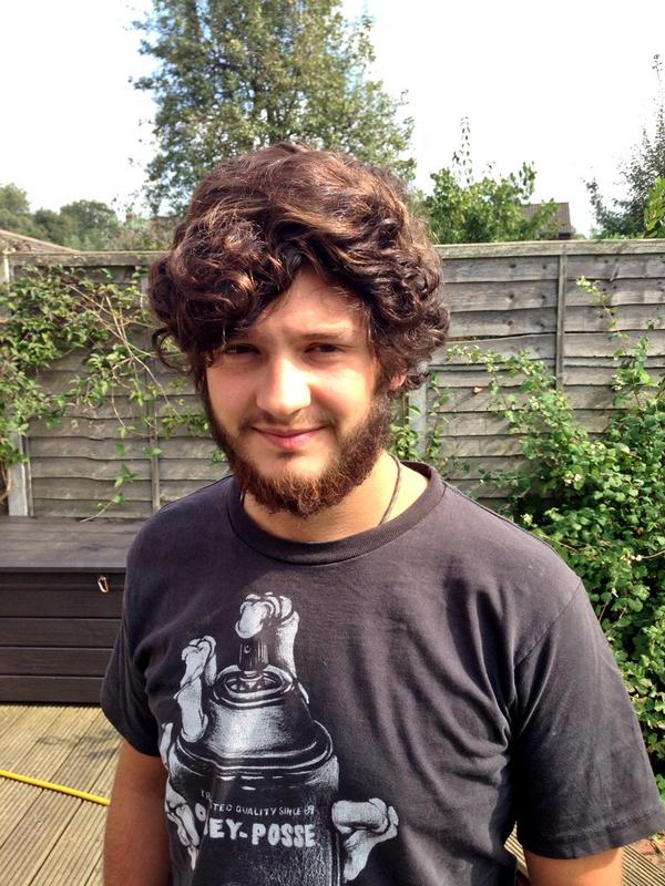 SiJxn's tweet photo. @AJJackson_ glad to have you back safe and well after your amazing journey http://t.co/sdW69qY7Jp