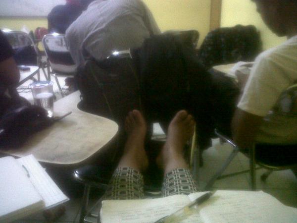 Yg lain belajar , urg mah mening syareee ah :p semalaman habis tempur wkwk