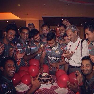 ahmadfanclub_19's tweet photo. Our #champions our #Lions celebrating there #victory #cake #indianMangmentHotel #celebration #MIvsLL #proud http://t.co/lQf1W6D8b1