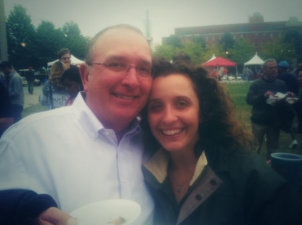 jessicaebennett's tweet photo. Had an amazing time with Hoy Allen, CEO @dca_nashville, aka Dad, & sponsor #MCHWF http://t.co/52Lhwfelk3