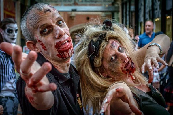 jcwoody's tweet photo. They want your braiinnnsss... #zombiewalkbirmingham @ZombieWalkBham http://t.co/mM54RMeMyV