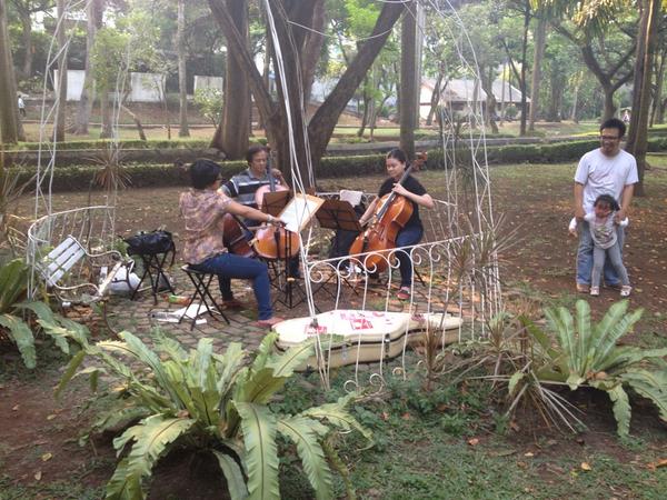 Penonton jg ikut terlibat