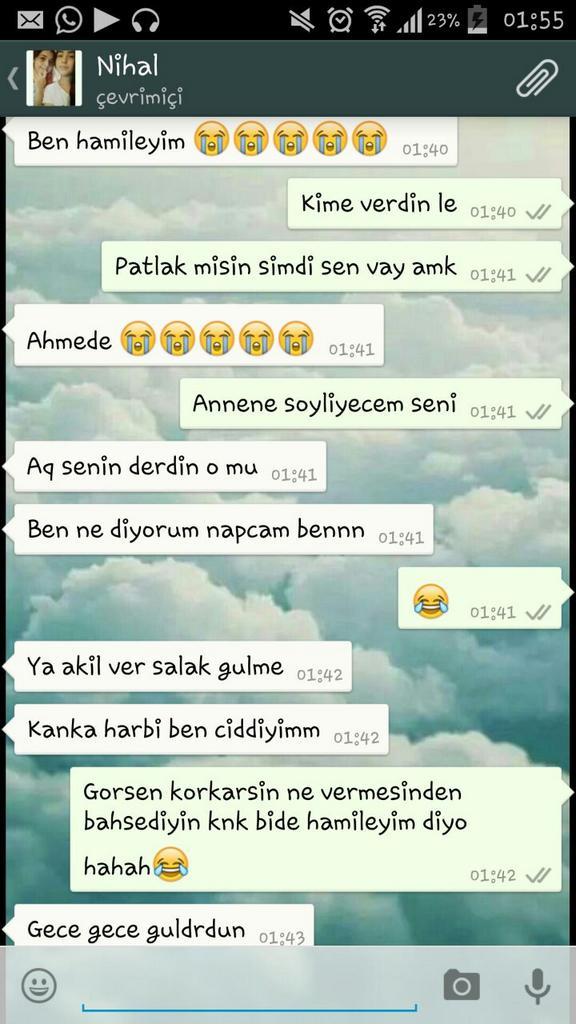 kimbunhl's tweet photo. Gece gece sacmaliyoz yine kıvırcıkımla http://t.co/KOnXg7wrxO