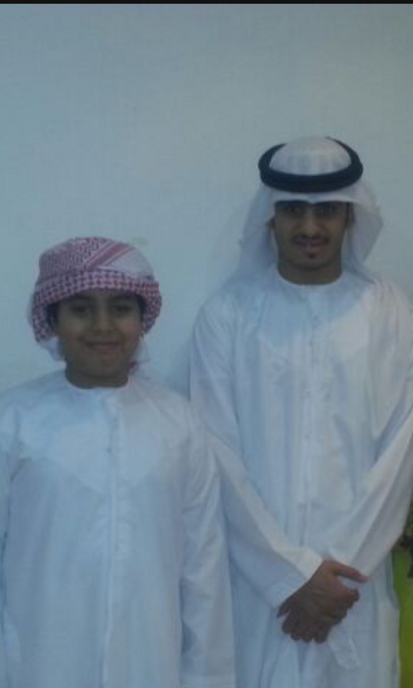 kkalrisi's tweet photo. احمد الله تعالى انه ولدي محمد خالد الريسي مات وهو جندي للوطن http://t.co/rOBeXU2ft1
