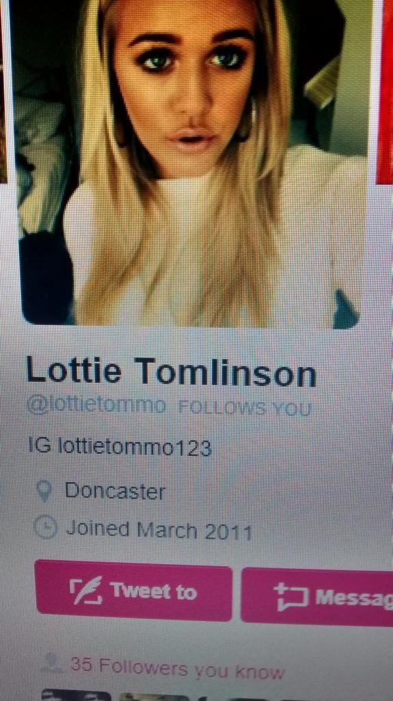 proudofliam's tweet photo. RT for a DM to Lottie (mbf please😊) http://t.co/eHQZW9SvWx