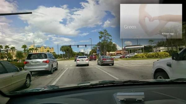 SignForGlass's tweet photo. #SignForGlass Have fun #GlassExplorers learning a new language through the #GoogleGlass http://t.co/UnqTlZwqxs #Green http://t.co/LwqONg6ODx