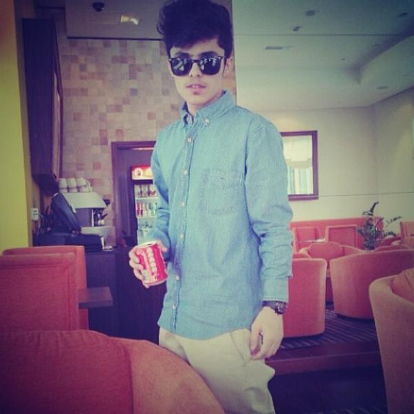 sailbb77's tweet photo. ME~ http://t.co/dqFPvf9Vtz