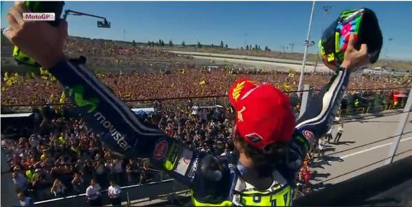 rossistas's tweet photo. ¿Os atrevéis a hacer #Rossi107 TT? ¡Vamos! http://t.co/9rsBcYi5Zt