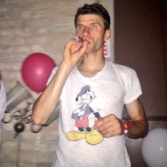 Bxg9lQuIIAEY4IX.jpg:large