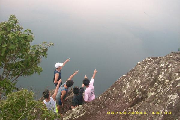 jjaypee918's tweet photo. At Mt. Maculot!

#PRSPEAK #likeaPRO http://t.co/nrfWZtRhQ5