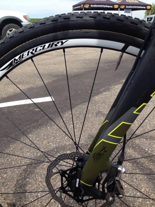 joshcwhitney's tweet photo. @mercurycycling s3 carbon was super choice at the US Open of CX. Thanks for the support! cc @ricktillery #evolelite http://t.co/DGgN1h4YZz