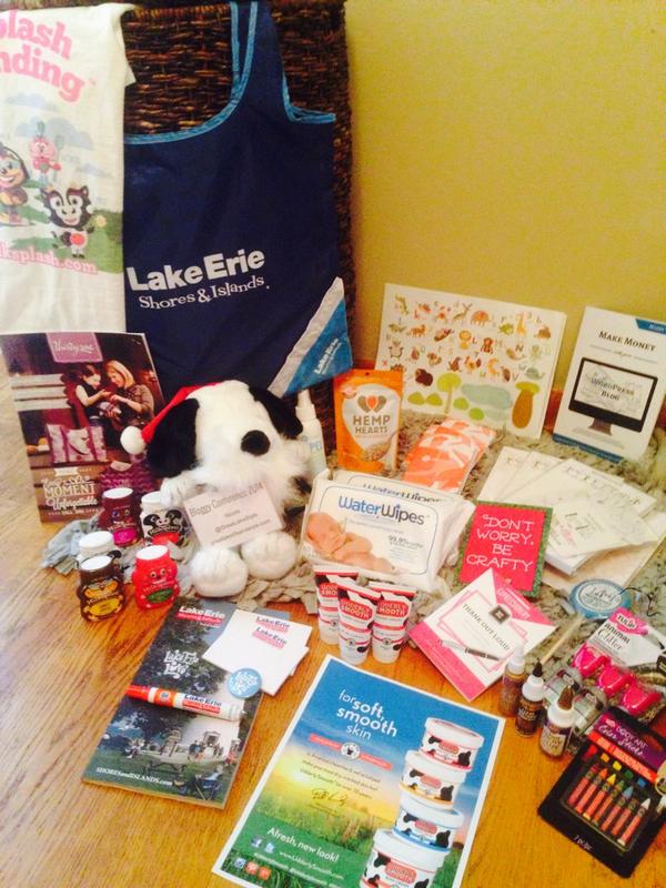 r_mclothing's tweet image. Thank you to all the amazing sponsors!!!  @LauraKellyArt @UdderlySmooth @ThirtyOne @MilkSplashPlz #BloggyCon14