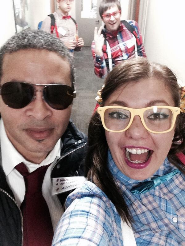 ninagk7's tweet photo. Boss selfie!!! @handelvia http://t.co/yZLw3YuroG
