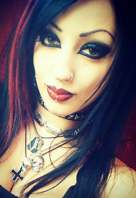 Ms. Divine (@divinelnfection) on Twitter photo 