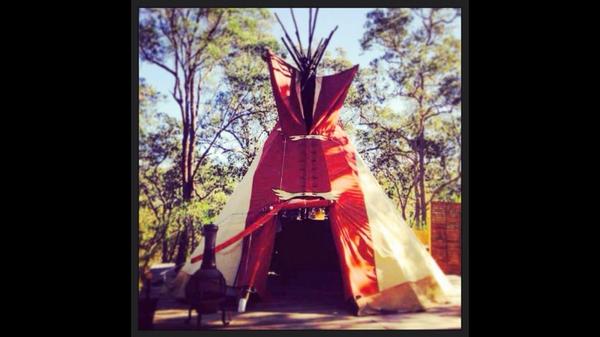 thetipitemple's tweet photo. Reiki, massage and a warm bush bath. Step into spring the relaxing way #tipi #relax @huntervalleywc @Australia http://t.co/0pNQaBbMf9