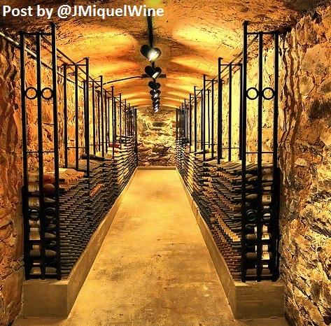 They say UNDERGROUND is HELL 👹
THIS looks more like HEAVEN to me... 🍷
#wine #winelover <a href="/winewankers/">The Wine Wankers 🍾🤛🎉🥂</a>