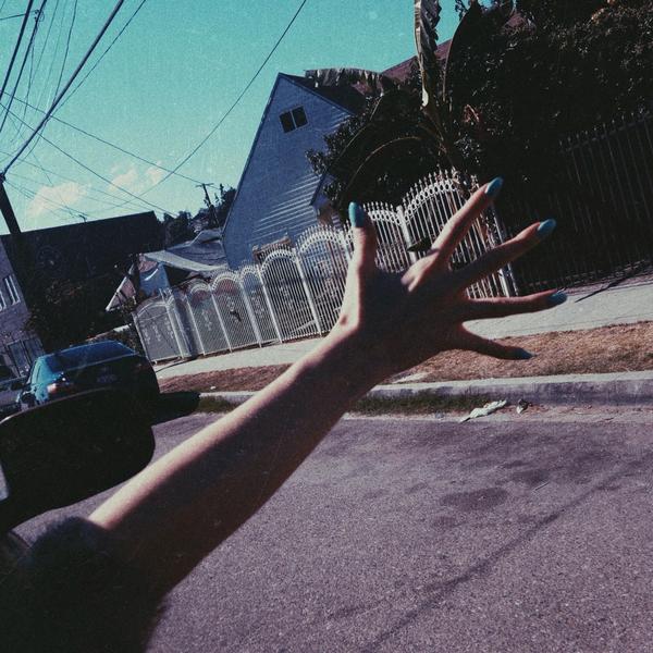 troyesivan's tweet photo. took a little songwriting break with @alliexxxxandra yesterday 💅 http://t.co/wnTBChgnDk