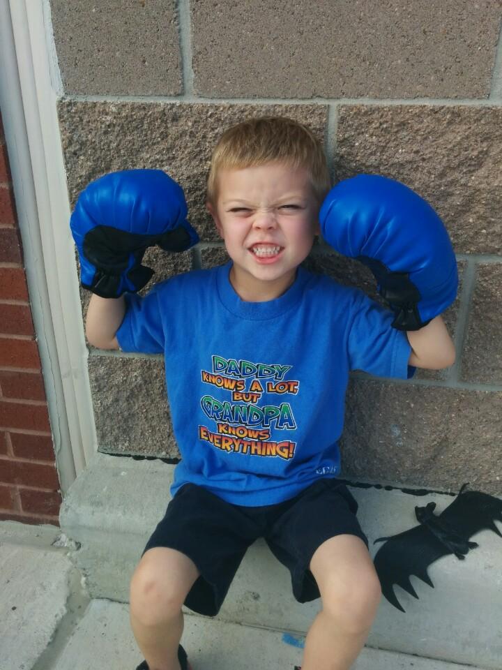 Boxing gloves hotsell 5 below