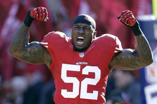 nflversus's tweet photo. Who's the better core Linebacker? RT for Luke Kuechly, Fav for Patrick Willis? http://t.co/ExnKNWKUxW