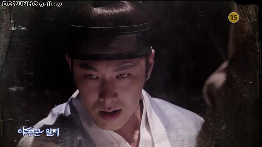 BxhqsRNCEAAM03g.jpg:large