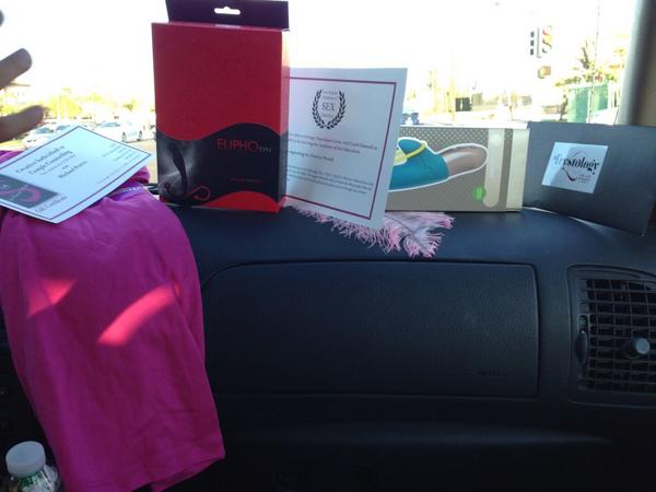 walkandroll1's tweet image. Raffle winner #CatalystCon #ccon @swingsetlife $20 well spent. Plus free tickets to next years cCon. #SUPERTABLE