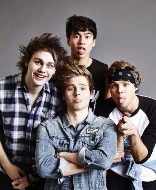 vogue beats on twitter luke reminds me of johnny from the