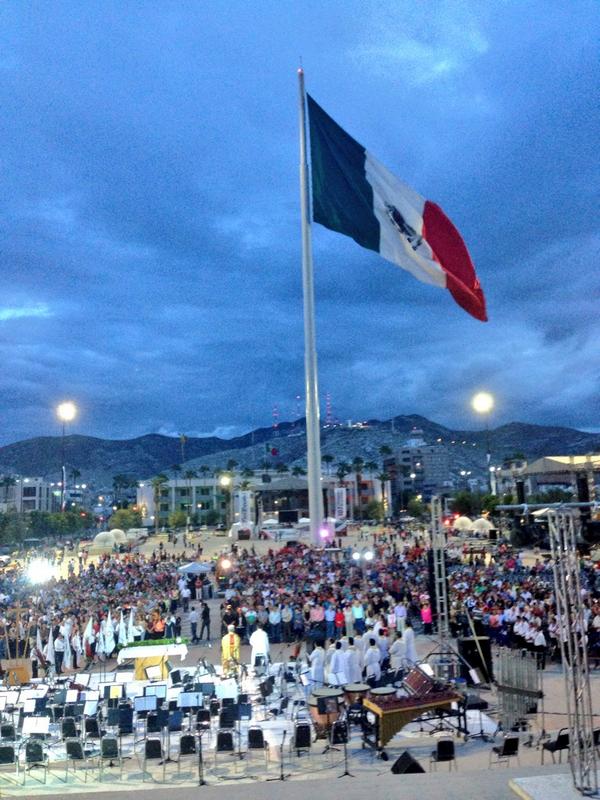 mrikelme's tweet photo. Felicidades #Torreón #107Aniversario #CiudadQueVence http://t.co/rtSKRylHbd