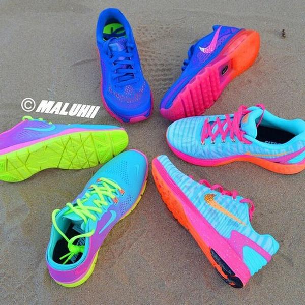 colourful nike shoes for ladies