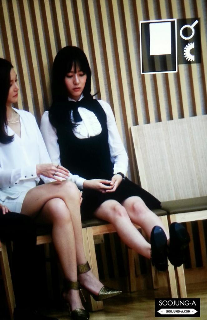 Bxj2pSuCAAAxBax.jpg:orig