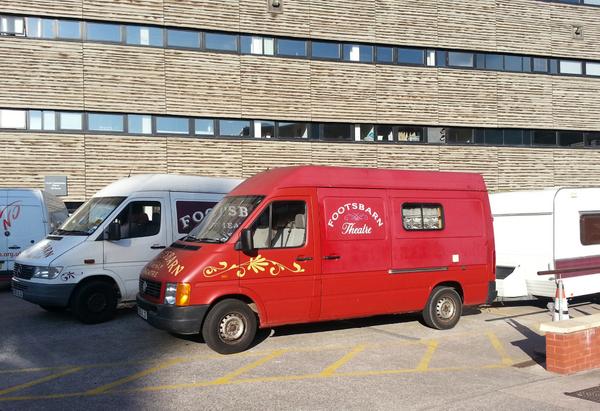 theCentre's tweet image. #Footsbarn have arrived @theCentre – looking forward to seeing the tent go up in Roald Dahl Plass today.