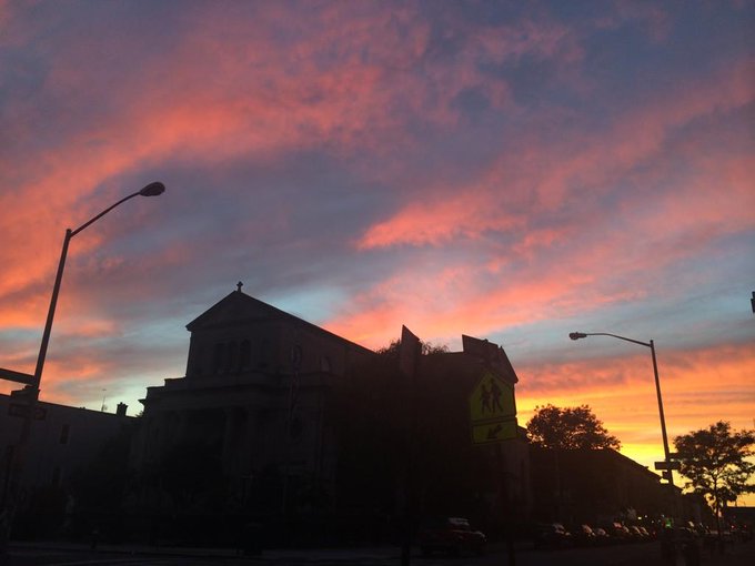 Brooklyn sunset http://t.co/sUkQNxXcVC