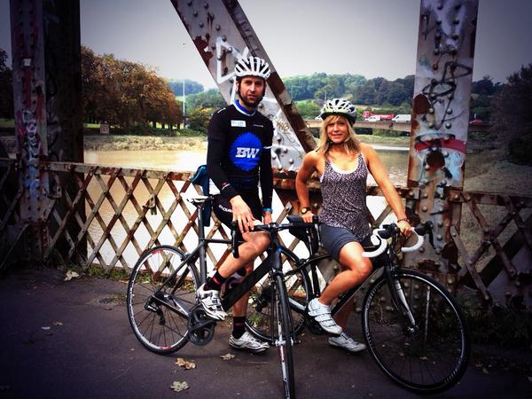 bwcyclinguk's tweet photo. Is @jennyjonessnow swapping sports or just panic sportive training? Either way time for some coaching @olibeckingsale http://t.co/GrVB87trTW
