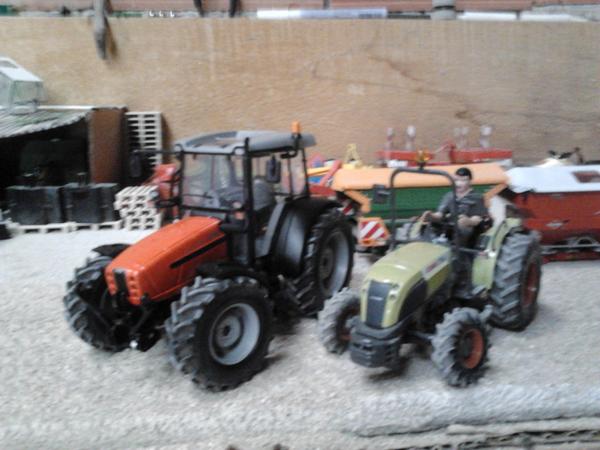 Agromodel132's tweet photo. Buena compra a #Modelmotor envío por @SEUR y contento con el trato al cliente y la rapidez http://t.co/tQ2WWZEsoC